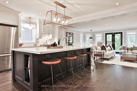 Photo 5 at 122 Wilson Avenue, Nortown, Toronto