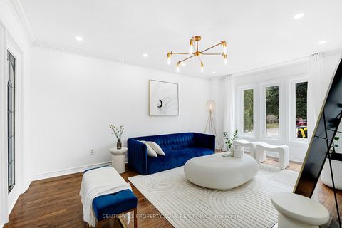 Photo 9 at 380 Summerchase Drive, RO River Oaks, Oakville