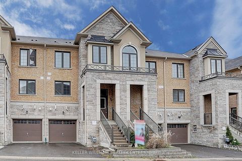 Photo 1 at 41 Milbourne Lane, Oak Ridges, Richmond Hill