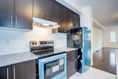 Photo 8 at 41 Milbourne Lane, Oak Ridges, Richmond Hill