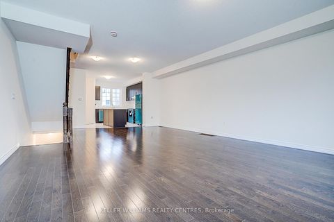 Photo 15 at 41 Milbourne Lane, Oak Ridges, Richmond Hill