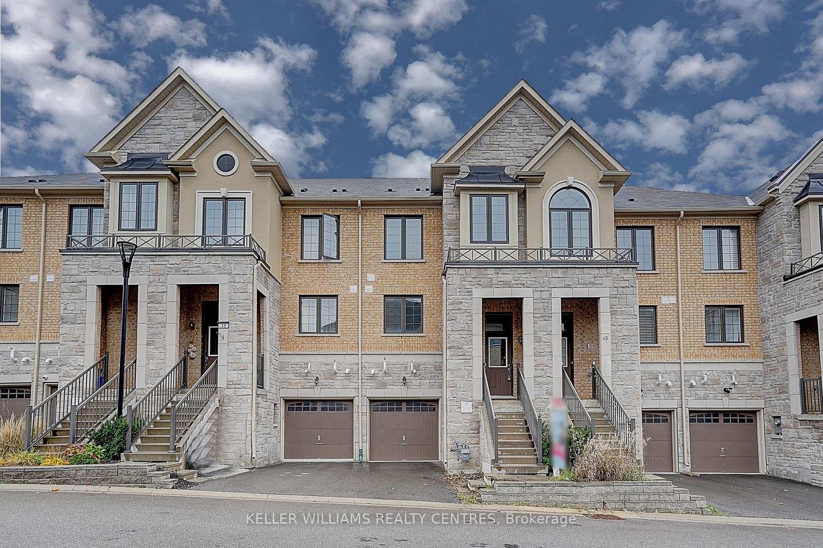 41 Milbourne Lane, Oak Ridges, Richmond Hill 