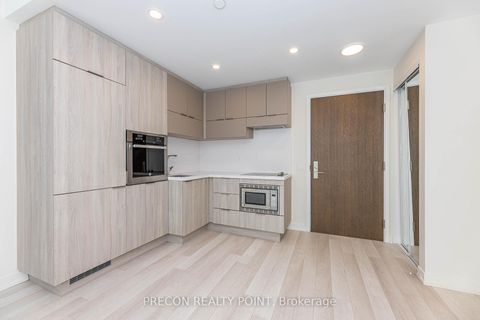 Photo 7 at 1906 - 39 Roehampton Avenue E, Mount Pleasant West, Toronto