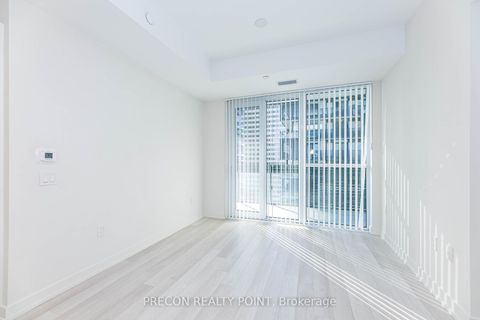 Photo 10 at 1906 - 39 Roehampton Avenue E, Mount Pleasant West, Toronto