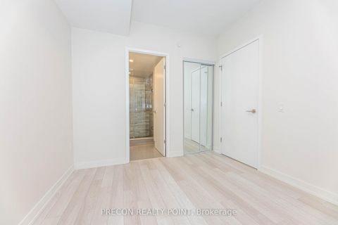 Photo 13 at 1906 - 39 Roehampton Avenue E, Mount Pleasant West, Toronto