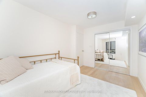 Photo 22 at A12 - 284 Mill Road, Markland Wood, Toronto