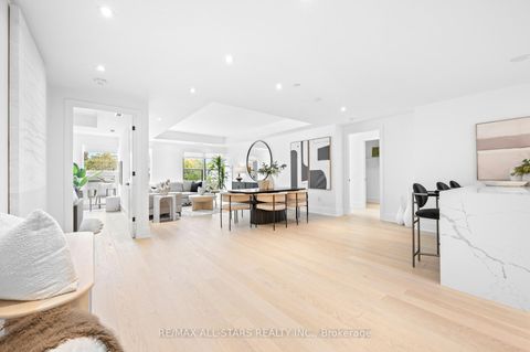 Photo 15 at 201 - 355 Bedford Park Avenue, Nortown, Toronto