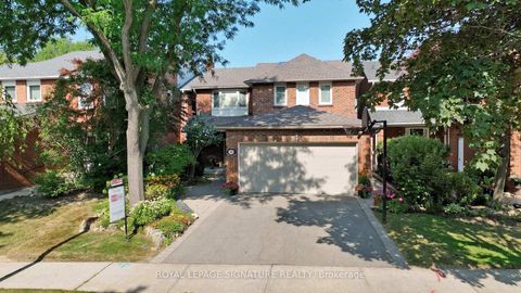 Photo 1 at 48 Millcroft Way, Brownridge, Vaughan