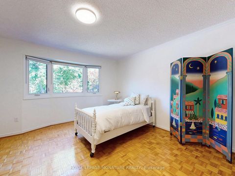 Photo 14 at 48 Millcroft Way, Brownridge, Vaughan