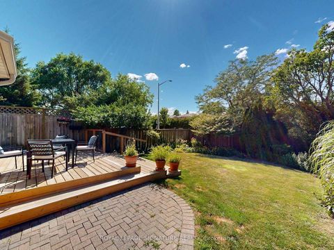 Photo 23 at 48 Millcroft Way, Brownridge, Vaughan