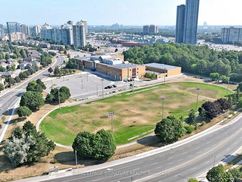 Photo 28 at 48 Millcroft Way, Brownridge, Vaughan