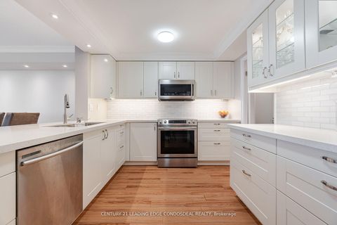 Photo 15 at 2106 - 33 University Avenue, Bay Street Corridor, Toronto