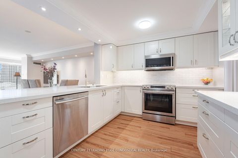 Photo 17 at 2106 - 33 University Avenue, Bay Street Corridor, Toronto