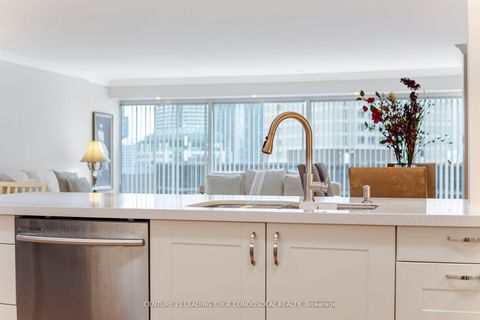 Photo 19 at 2106 - 33 University Avenue, Bay Street Corridor, Toronto