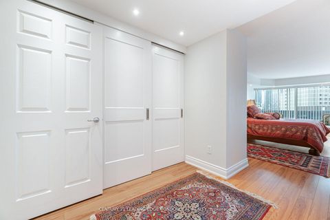 Photo 25 at 2106 - 33 University Avenue, Bay Street Corridor, Toronto