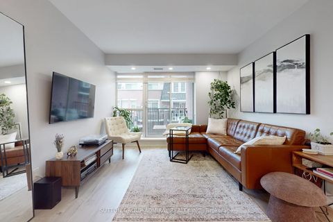 Photo 4 at 321 - 1000 King Street W, Niagara, Toronto