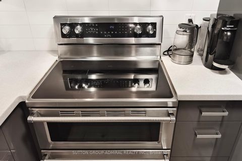 Photo 13 at 321 - 1000 King Street W, Niagara, Toronto