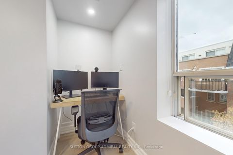 Photo 16 at 321 - 1000 King Street W, Niagara, Toronto
