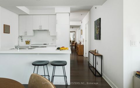 Photo 8 at 612 - 156 Portland Street, Waterfront Communities C1, Toronto