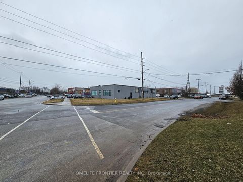 Photo 0 at 13 Racine Road, Clairville, Toronto