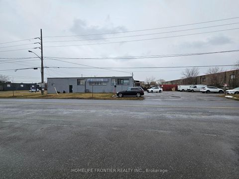 Photo 1 at 13 Racine Road, Clairville, Toronto