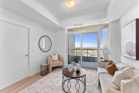 Photo 13 at 2617 - 10 Abeja Street, Concord, Vaughan