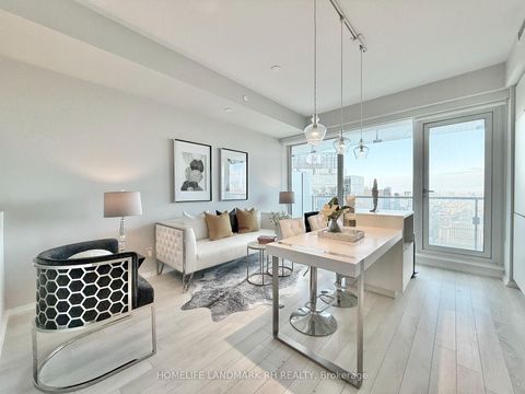 Photo 3 at 3910 - 197 Yonge Street, Yonge Corridor, Toronto