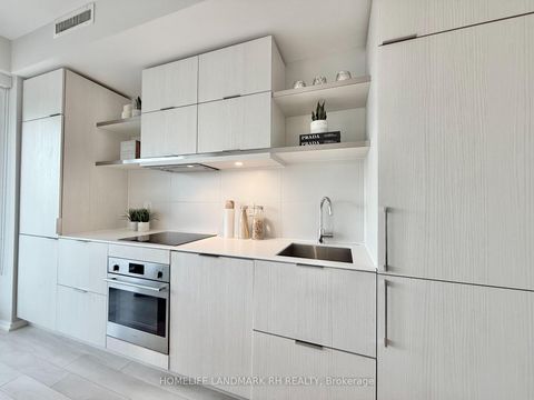 Photo 5 at 3910 - 197 Yonge Street, Yonge Corridor, Toronto