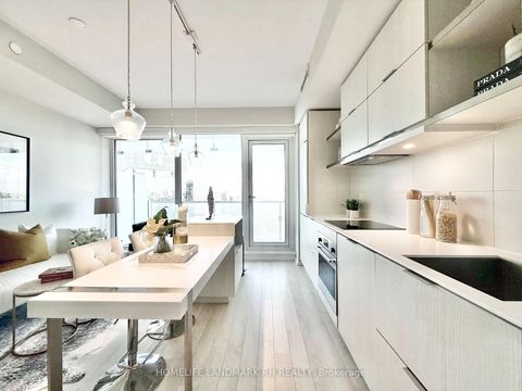 Photo 6 at 3910 - 197 Yonge Street, Yonge Corridor, Toronto