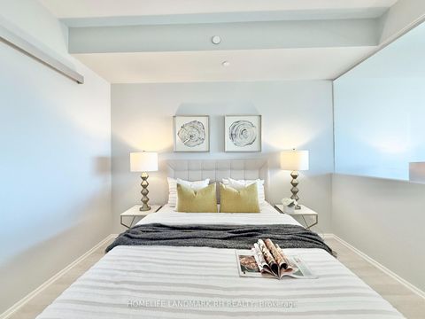 Photo 9 at 3910 - 197 Yonge Street, Yonge Corridor, Toronto