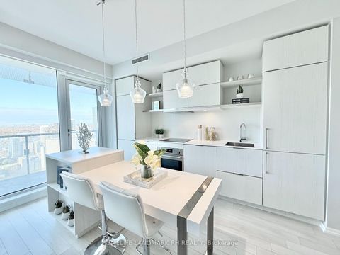 Photo 13 at 3910 - 197 Yonge Street, Yonge Corridor, Toronto