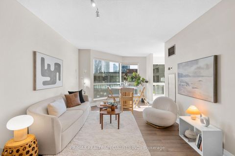 Photo 1 at 710 - 10 Yonge Street, Waterfront Communities C1, Toronto