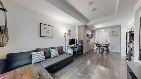 Photo 3 at s505 - 180 Mill Street, Waterfront Communities C8, Toronto