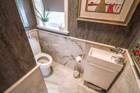 Photo 10 at 137 PARKVIEW Avenue, Willowdale East, Toronto
