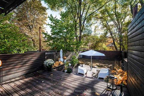 Photo 33 at 137 PARKVIEW Avenue, Willowdale East, Toronto