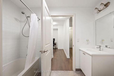 Photo 7 at 326 - 555 William Graham Drive, Rural Aurora, Aurora