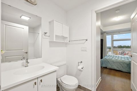 Photo 8 at 326 - 555 William Graham Drive, Rural Aurora, Aurora