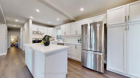 Photo 4 at 2 Kilpatrick Place, Maryvale, Toronto