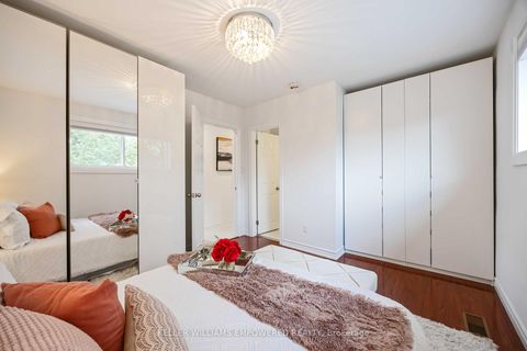 Photo 17 at 112 Kingslake Road, Don Valley Village, Toronto