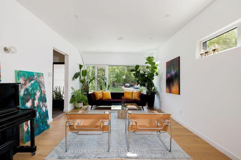 Photo 4 at 42 Talwood Drive, Don Mills, Toronto