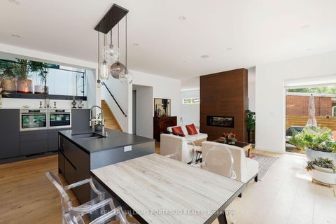 Photo 17 at 42 Talwood Drive, Don Mills, Toronto
