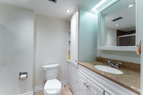 Photo 8 at 205 - 725 King Street W, Niagara, Toronto