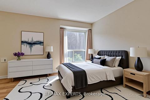 Photo 13 at 23 Thimble Berry Way, Hillcrest Village, Toronto