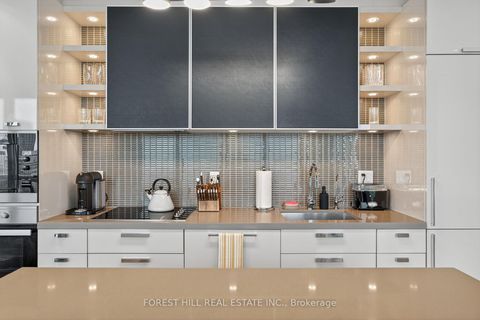 Photo 9 at 2207 - 32 Davenport Road, Annex, Toronto