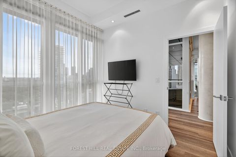 Photo 18 at 2207 - 32 Davenport Road, Annex, Toronto