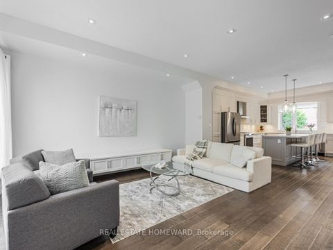 Photo 4 at 57 Marsh Road, Birchmount, Toronto