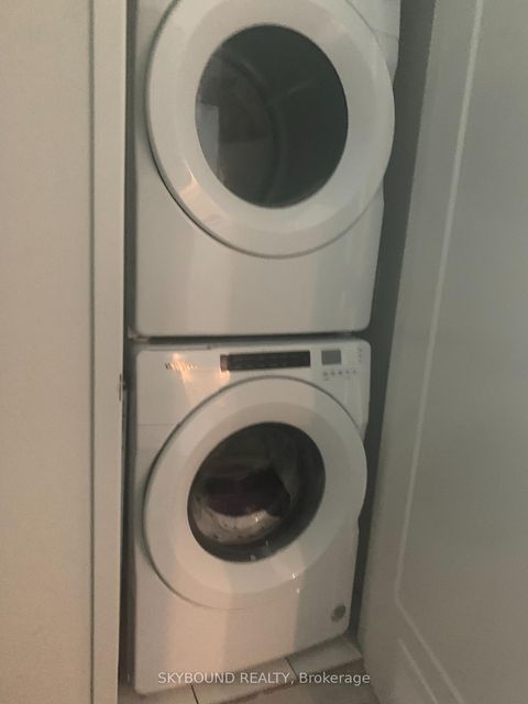 Photo 2 at 2411 - 70 Princess Street, Moss Park, Toronto