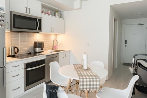 Photo 3 at 2411 - 70 Princess Street, Moss Park, Toronto