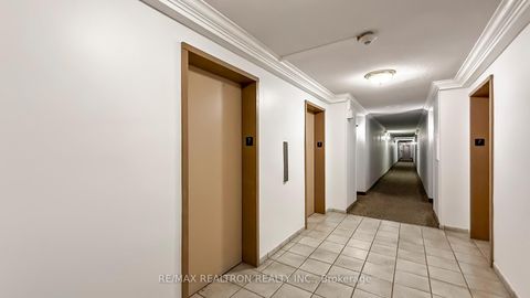 Photo 10 at 702 - 25 SILVER SPRINGS Boulevard, L'Amoreaux, Toronto