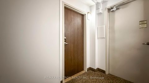 Photo 11 at 702 - 25 SILVER SPRINGS Boulevard, L'Amoreaux, Toronto